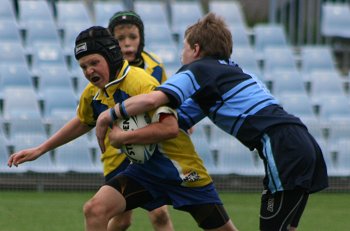 NSWPSSA CLASSIC SHIELD Grand Final Action Muswellbrook PS v Sth Wagga PS @ Shark Park (Photo : ourfootymedia)