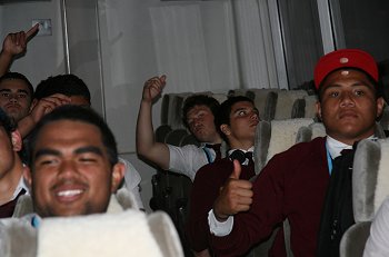 On the Bus with the Hills SHS boyz (Photo : ourfootymedia)