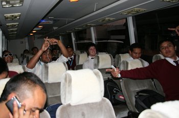 On the Bus with the Hills SHS boyz (Photo : ourfootymedia)