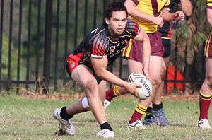 ARL Schoolboys Cup - Holy Cross Catholic College v Illawarra SHS action @St Marys Stadium (Photo : JOHN / OurFootyMedia)