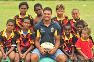 Obe GEIA with some of the kids from the OBE GEIA CHALLENGE