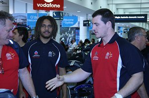 AIS arrive home (Photo : OurFootyMedia)
