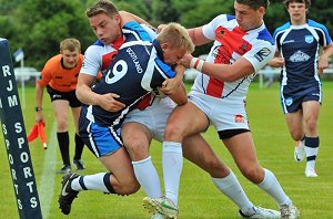 English Students defend in their match against the Scotland students a couple weeks ago (Photo : Ian Lovell) 