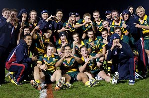 AIS celebrate defeating the French u17's (Photo : French RL) 