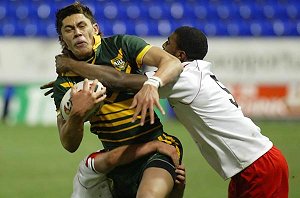 Daniel Vidot gets tackled 
