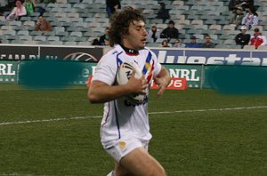 Mark Wool runs up the middle of Canberra Stadium - Australian Schoolboys v GBC YOUNG LIONS 1st Test ACTION (Photo's : ourfootymedia)