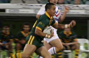 Daniel Ahsin (Endeavour SHS) is a powerful runner - Australian Schoolboys v GBC YOUNG LIONS 1st Test ACTION (Photo's : ourfootymedia)