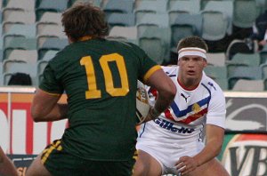 Matthew Groat runs at the forwards - Australian Schoolboys v GBC YOUNG LIONS 1st Test ACTION (Photo's : ourfootymedia)