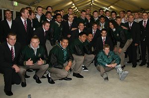 Aussies & Uk boys after the 1st Test (Photo's : ourfootymedia)