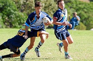 Marshall Sing on the attack for South Dubbo Juniors.