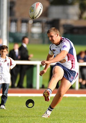 Wade Deacon HS v Mackay SHS (Photo : KT8 Photography.co.uk)