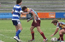 Keebra Park play the ball (Photo's By : Kirsty Fields - Redcliffe State High School )